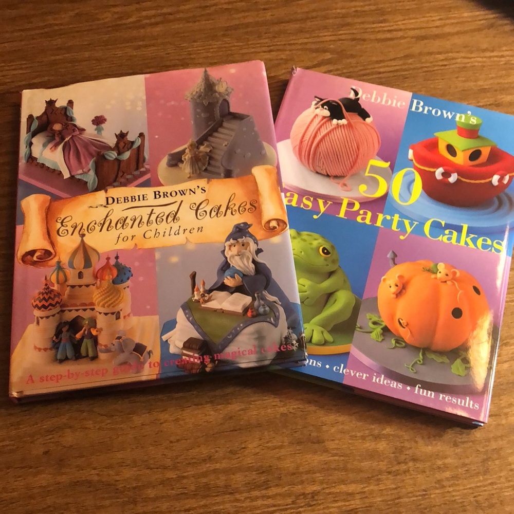 Two Decorating Cakes  Book’s for Children’s